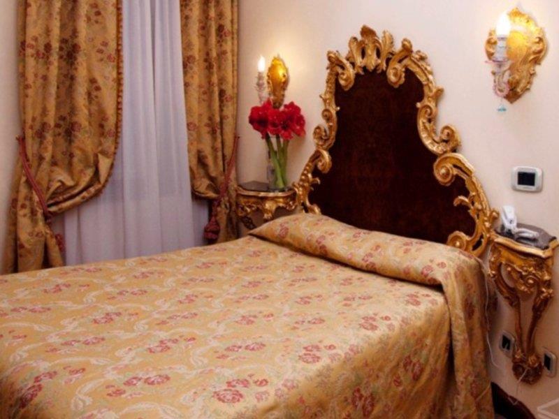 Hotel San Cassiano Ca'Favretto Venedig Exteriör bild